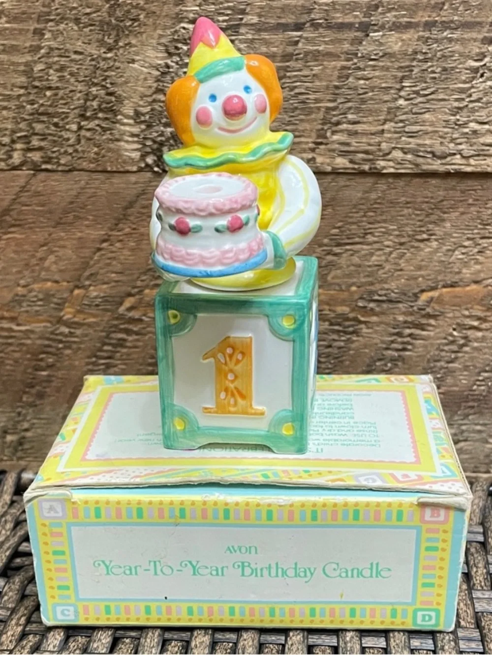 Avon Year-To-Year Birthday Candle Holder Years 1-4 Clown Ceramic 1983 VINTAGE